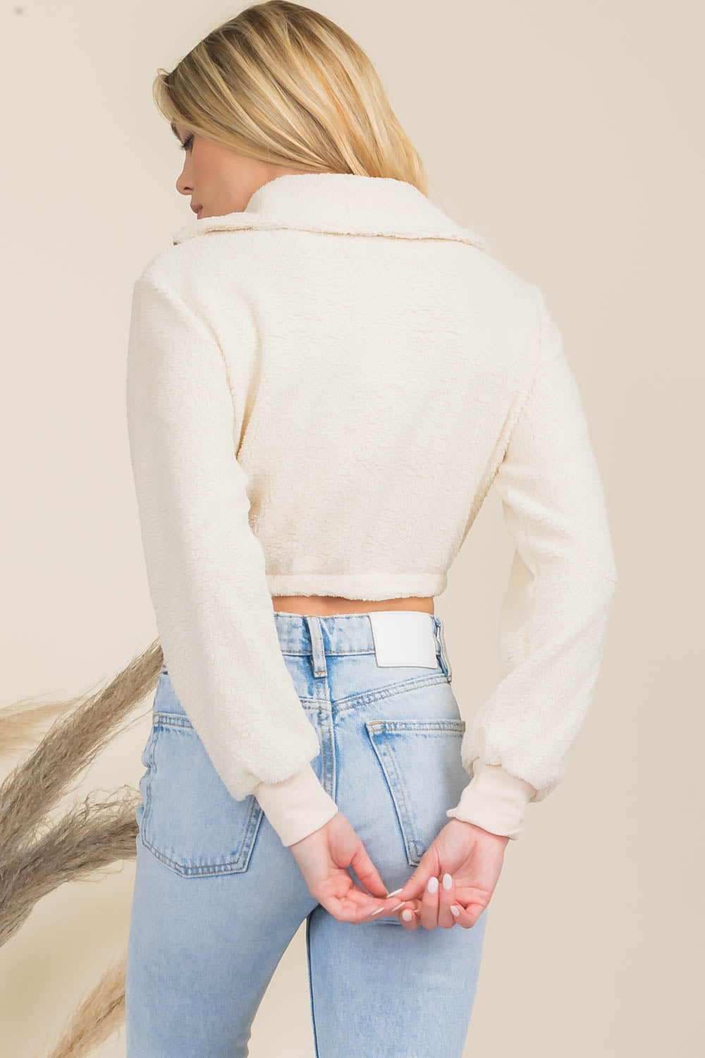 Quinn Zip Up Cropped Sherpa Pull Over